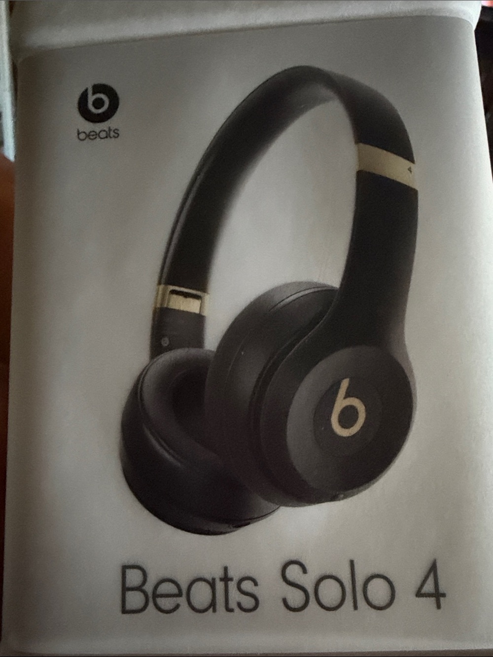 Beats by Dre Solo 4 Black with Gold Accents Headphones